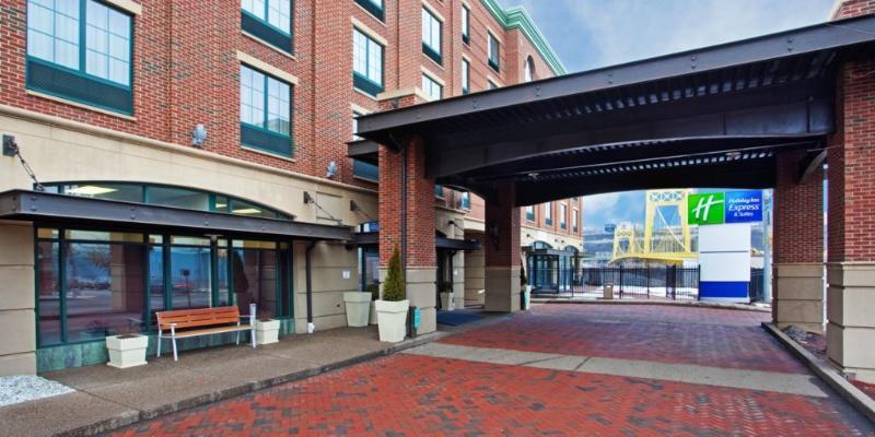 Holiday Inn Express Hotel & Suites Pittsburgh-South Side By Ihg Exterior photo